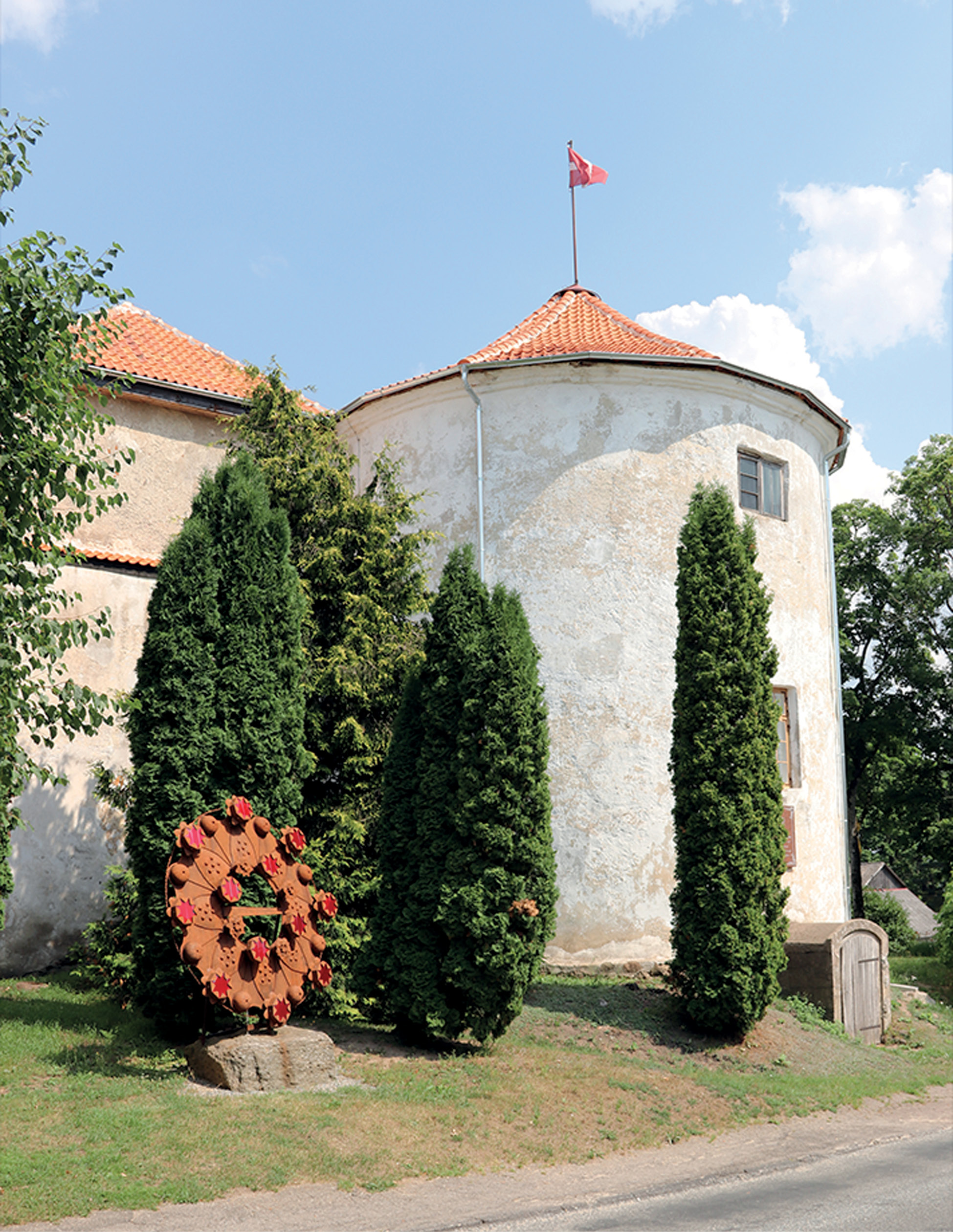 Image_3_Alsunga_Castle.jpg