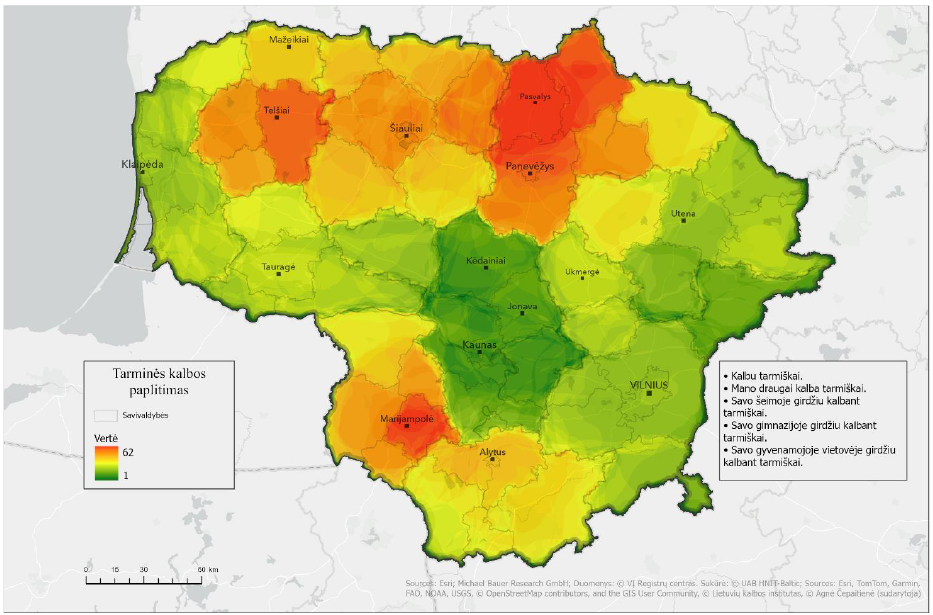 Lietuvos žemėlapyje skirtingomis spalvomis pavaizduoti apibendrinti tyrimui pasirinktų septynių gimnazijų moksleivių atsakymų į žemėlapio užduoties klausimą, kur kalbama tarmiškai, ir anketų atsakymų, kuriais deklaruota, kad kalbama tarmiškai ir savo aplinkoje girdima kalbant tarmiškai, geoerdvinės analizės rezultatai. Raudona spalva rodo dažniausiai (iki 62 kartų) tarmiškai kalbančių ir savo aplinkoje tarminę kalbą girdinčių respondentų žymėtą tarminės kalbos paplitimo teritoriją – Pasvalio r. sav., Telšių r. sav., Marijampolės r. sav. apylinkes; oranžinė spalva rodo panašiai dažnai žymėtus plotus – Panevėžio m. ir r. sav., Biržų r. sav., Šiaulių ir Telšių apskričių, Alytaus r. sav., Varėnos r. sav., Vilkaviškio r. sav., Kazlų Rūdos r. sav., Kalvarijos r. sav. apylinkes; geltona spalva rodo rečiau žymėtą plotą – Rokiškio r. sav., Anykščių r. sav., Skuodo r. sav., dalį Lazdijų r. sav., Druskininkų r. sav., Varėnos r. sav. apylinkių; žalia spalva rodo rečiausiai žymėtą (su tarme nesietą) teritoriją – tai likęs Lietuvos plotas. Taip pat žemėlapyje pateikti didesniųjų Lietuvos miestų pavadinimai ir Lietuvos savivaldybių ribos, klausimai, kurių atsakymų pagrindu parengtas žemėlapis