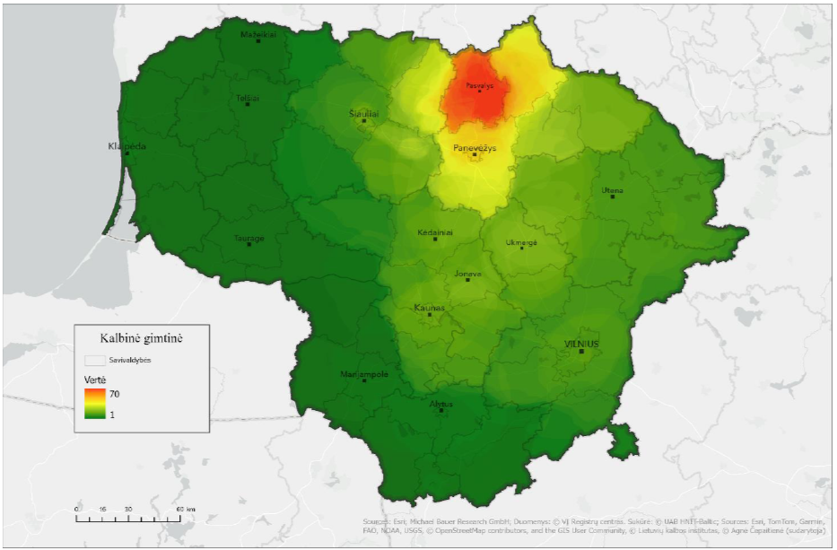 Lietuvos žemėlapyje skirtingomis spalvomis pavaizduoti apibendrinti tyrimui pasirinktų septynių gimnazijų moksleivių atsakymų į žemėlapio užduoties klausimą, kur kalbama ta pačia ar panašia kalba, kaip ir jų gyvenamojoje vietovėje, geoerdvinės analizės rezultatai. Raudona spalva rodo dažniausiai (iki 70 kartų) respondentų žymėtą teritoriją – Pasvalio r. sav. apylinkes; geltona spalva rodo panašiai dažnai žymėtą arealą – Biržų r. sav. ir Panevėžio m. ir r. sav. apylinkes; žalia spalva rodo rečiausiai žymėtą teritoriją – tai likęs Lietuvos plotas. Taip pat žemėlapyje pateikti didesniųjų Lietuvos miestų pavadinimai ir Lietuvos savivaldybių ribos